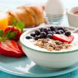 oatmeal with fresh fruit