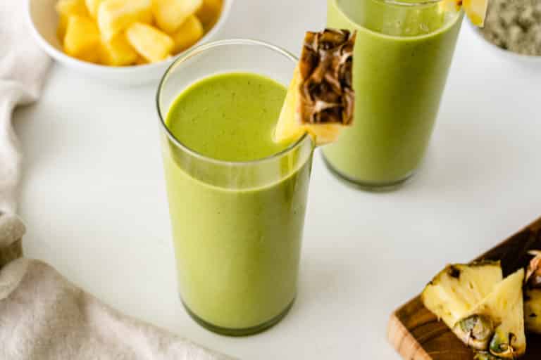 green pineapple mango smoothie