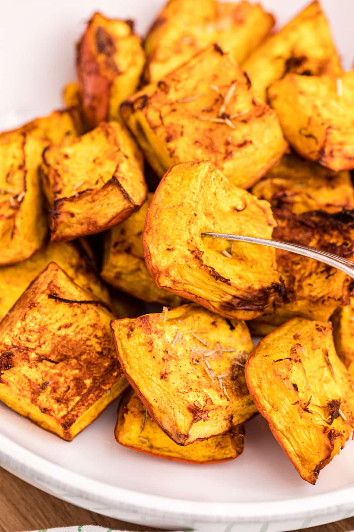 roasted air fryer pumpkin in a bowl.