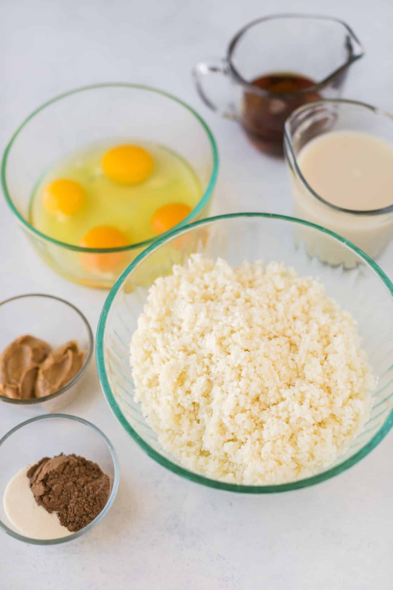 ingredients for cauliflower oatmeal on the countertop